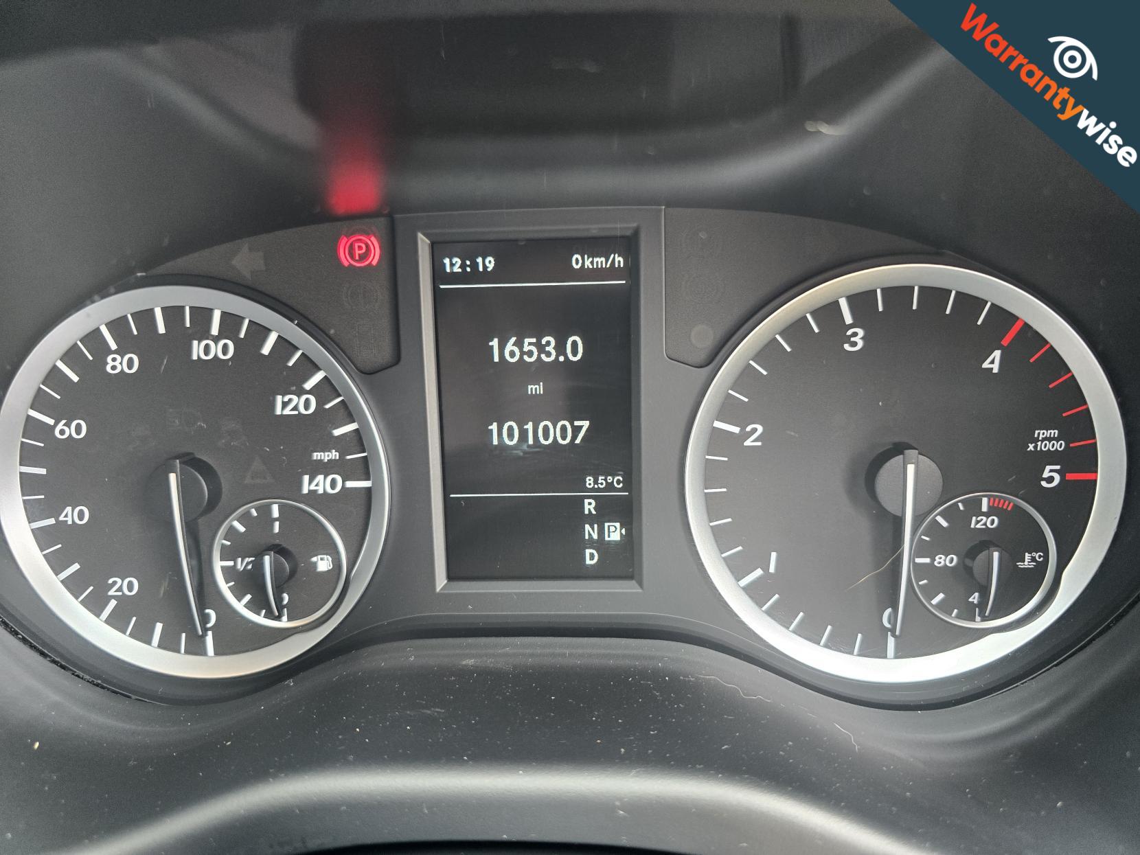 Mercedes-Benz Vito 2.1 119 CDI BlueTEC Sport Crew Van Double Cab 5dr Diesel G-Tronic+ RWD L2 Euro 6 (s/s) (LWB) (190 ps)