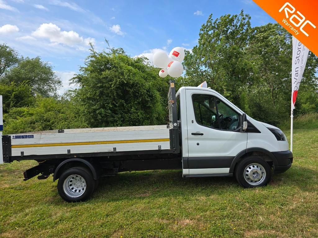 Ford Transit 2.2 TDCi 350 RWD L2 2dr (3-Way)
