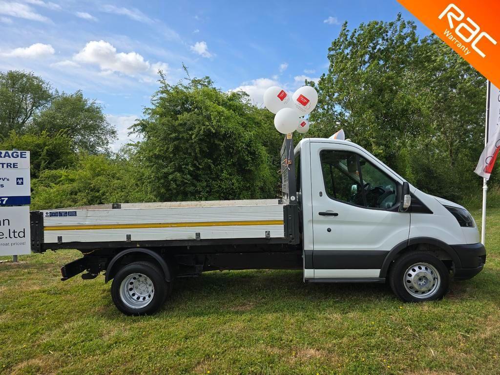 Ford Transit 2.2 TDCi 350 RWD L2 2dr (3-Way)