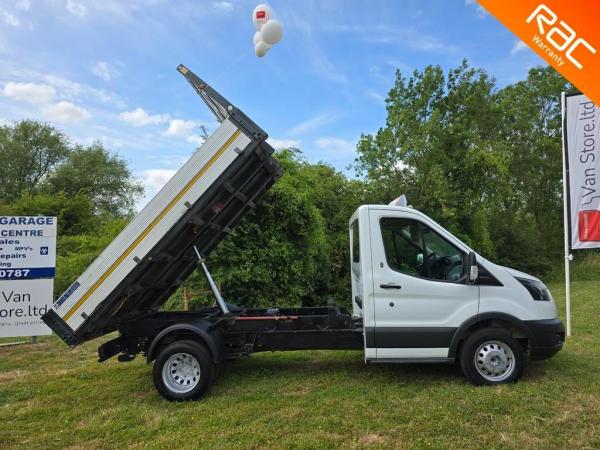 Ford Transit 2.2 TDCi 350 RWD L2 2dr (3-Way)