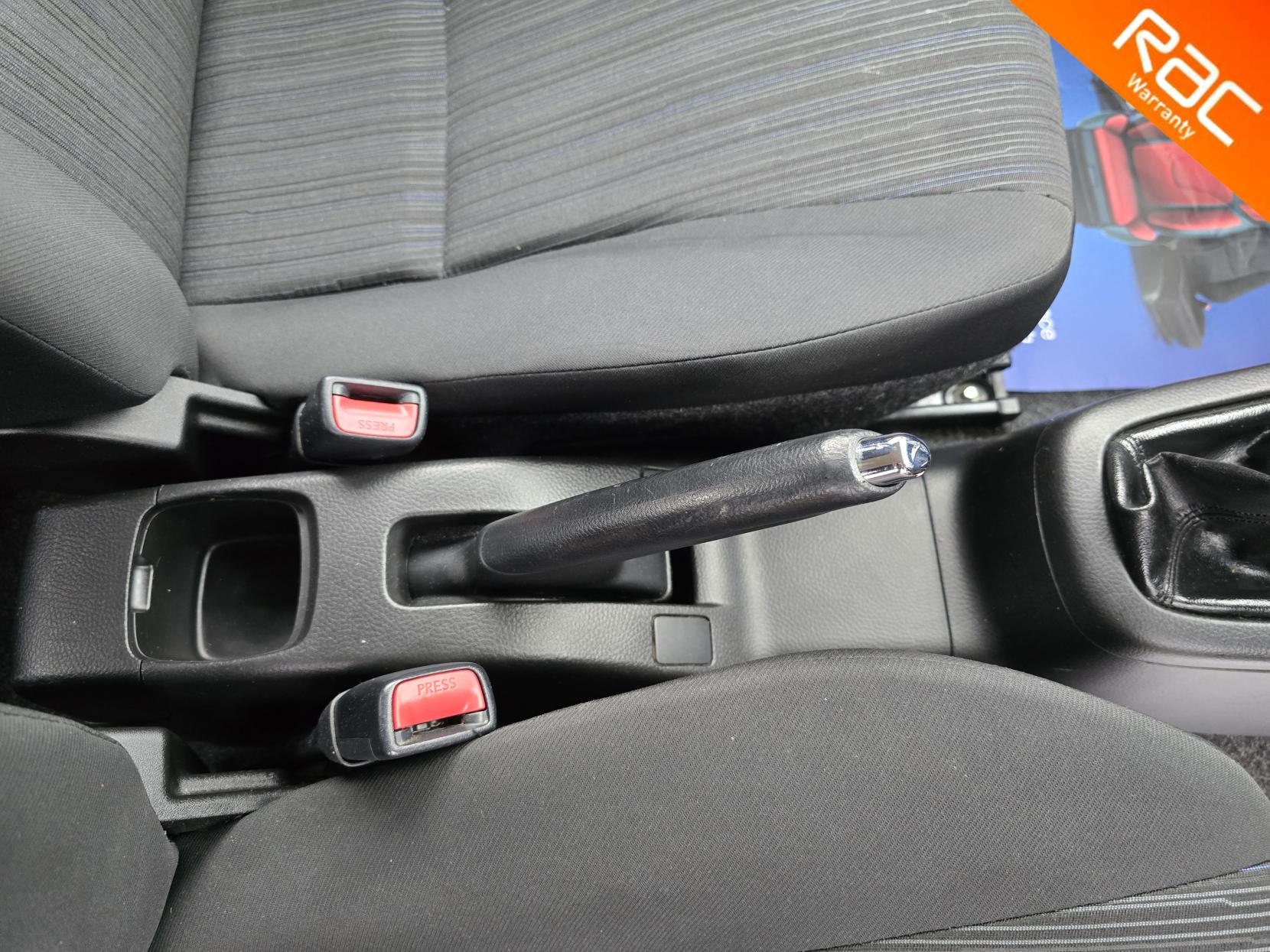 Suzuki Swift 1.2 SZ3 Hatchback 3dr Petrol Manual Euro 5 (94 ps)