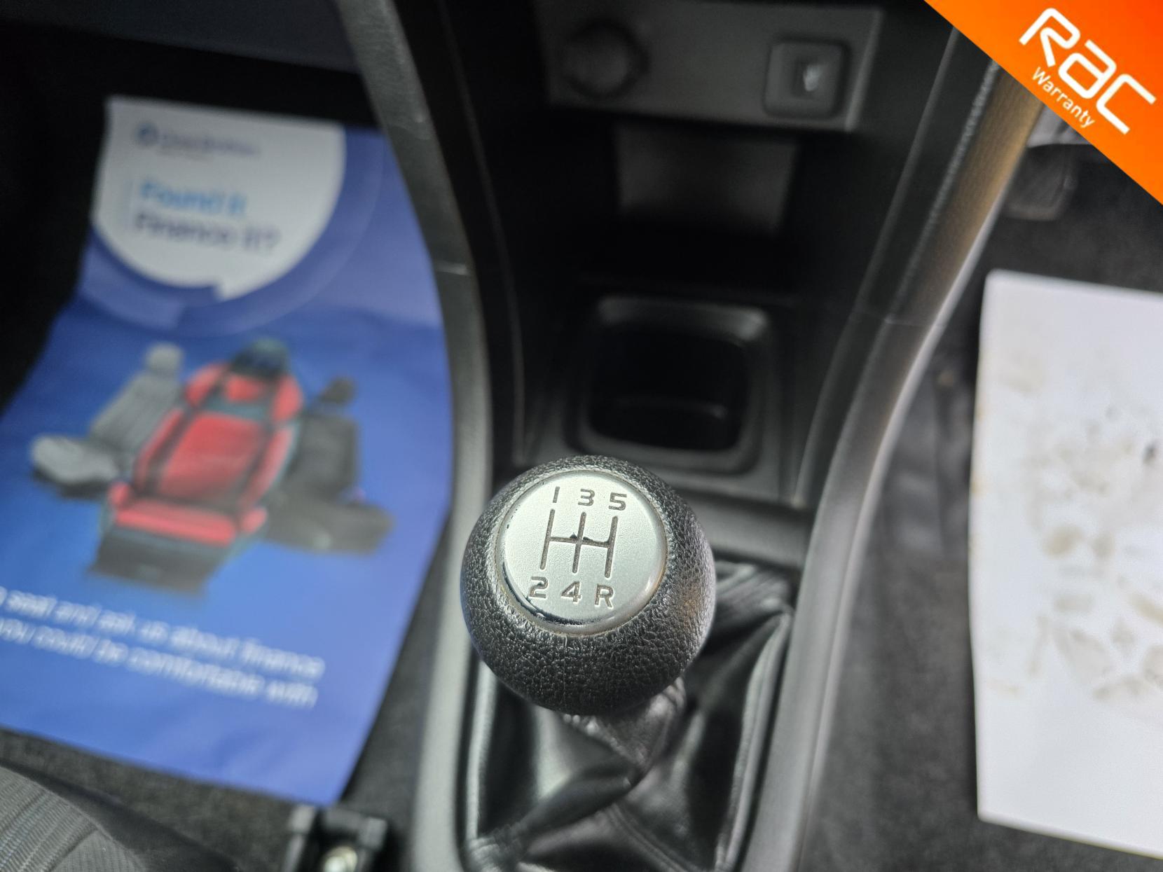 Suzuki Swift 1.2 SZ3 Hatchback 3dr Petrol Manual Euro 5 (94 ps)