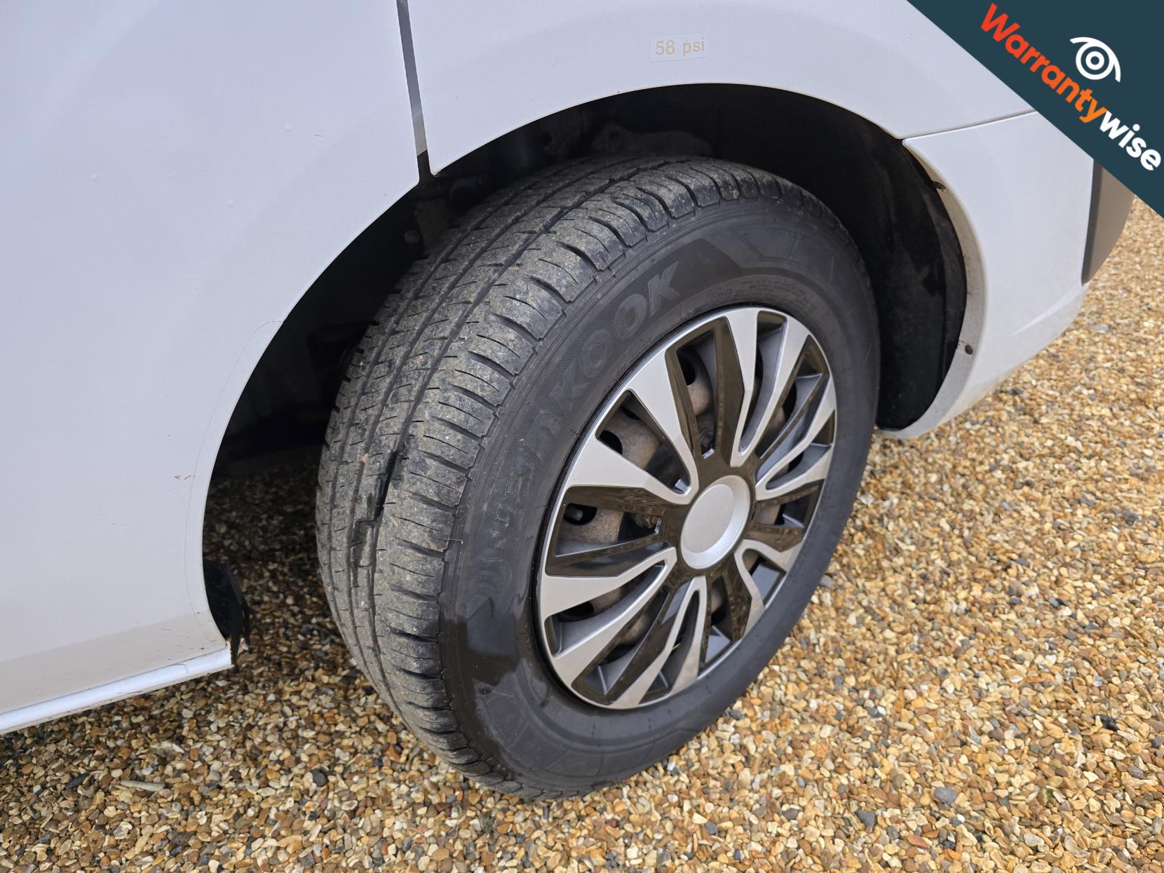 Ford Transit Custom 2.0 TDCi 340 Trend Panel Van 5dr Diesel Manual L2 H2 (165 g/km, 128 bhp)