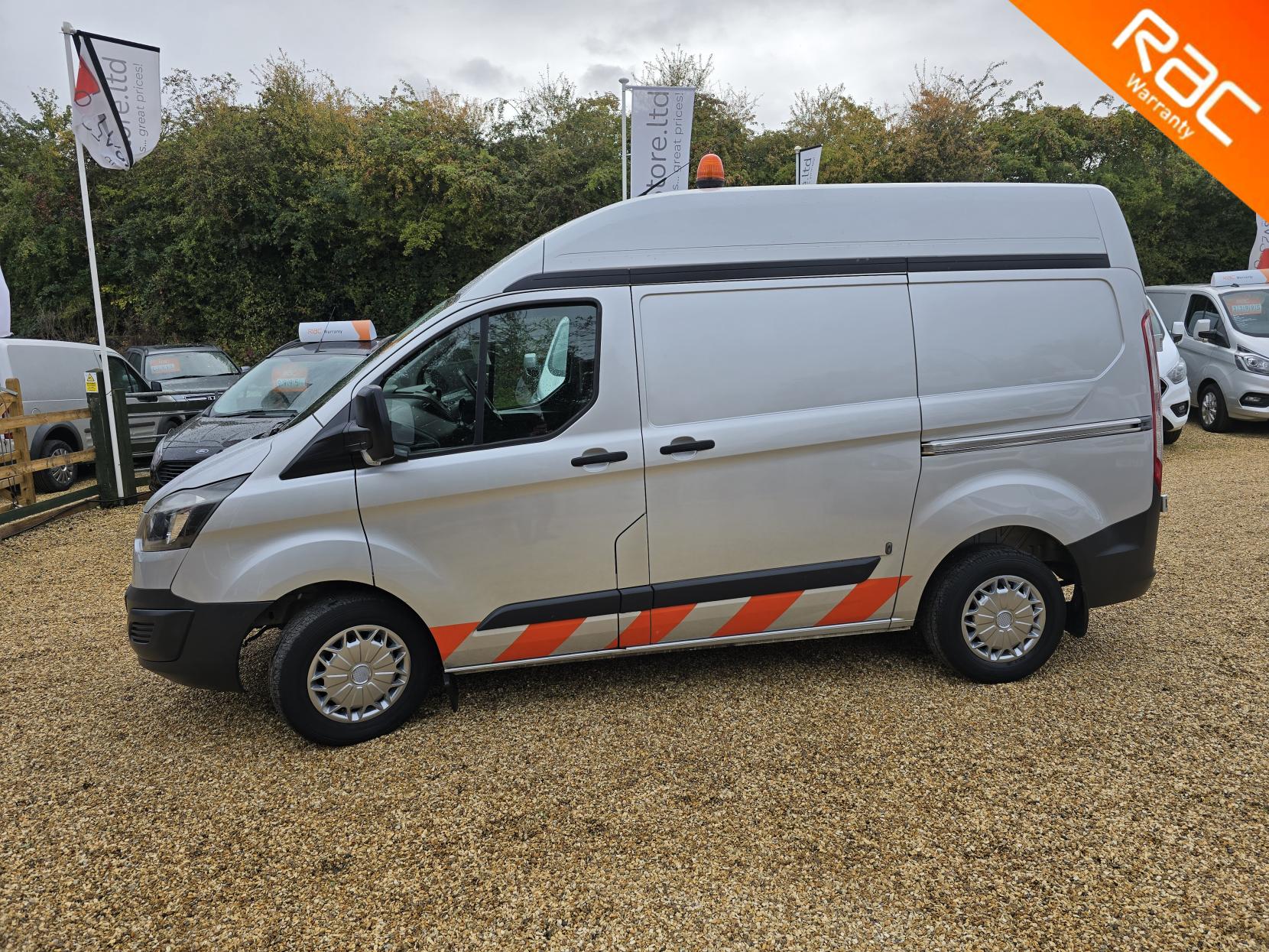 Ford Transit Custom 2.2 TDCi 310 ECOnetic Panel Van 5dr Diesel Manual L1 H1 (162 g/km, 98 bhp)