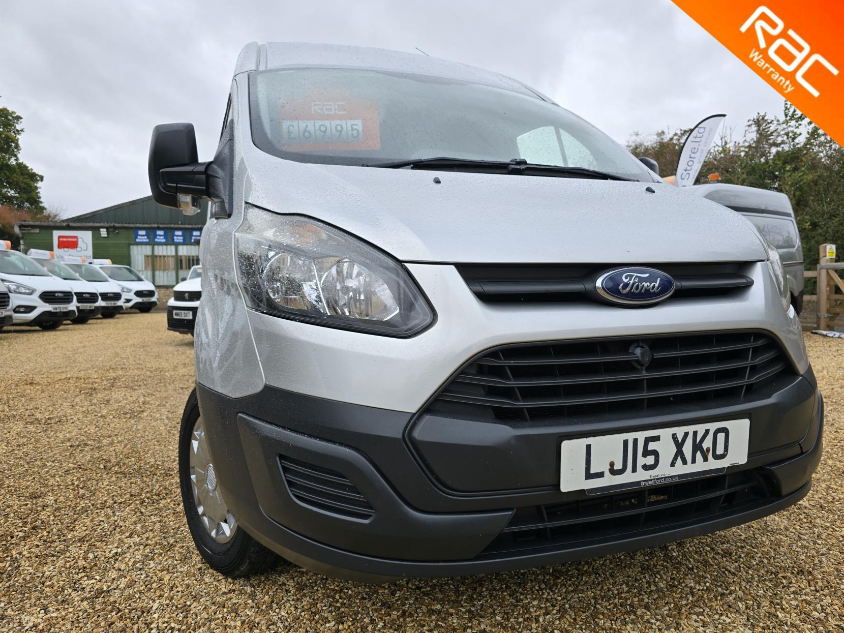 Ford Transit Custom 2.2 TDCi 310 ECOnetic Panel Van 5dr Diesel Manual L1 H1 (162 g/km, 98 bhp)