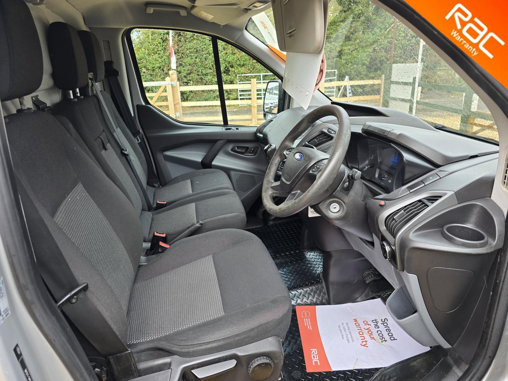 Ford Transit Custom 2.2 TDCi 310 ECOnetic Panel Van 5dr Diesel Manual L1 H1 (162 g/km, 98 bhp)