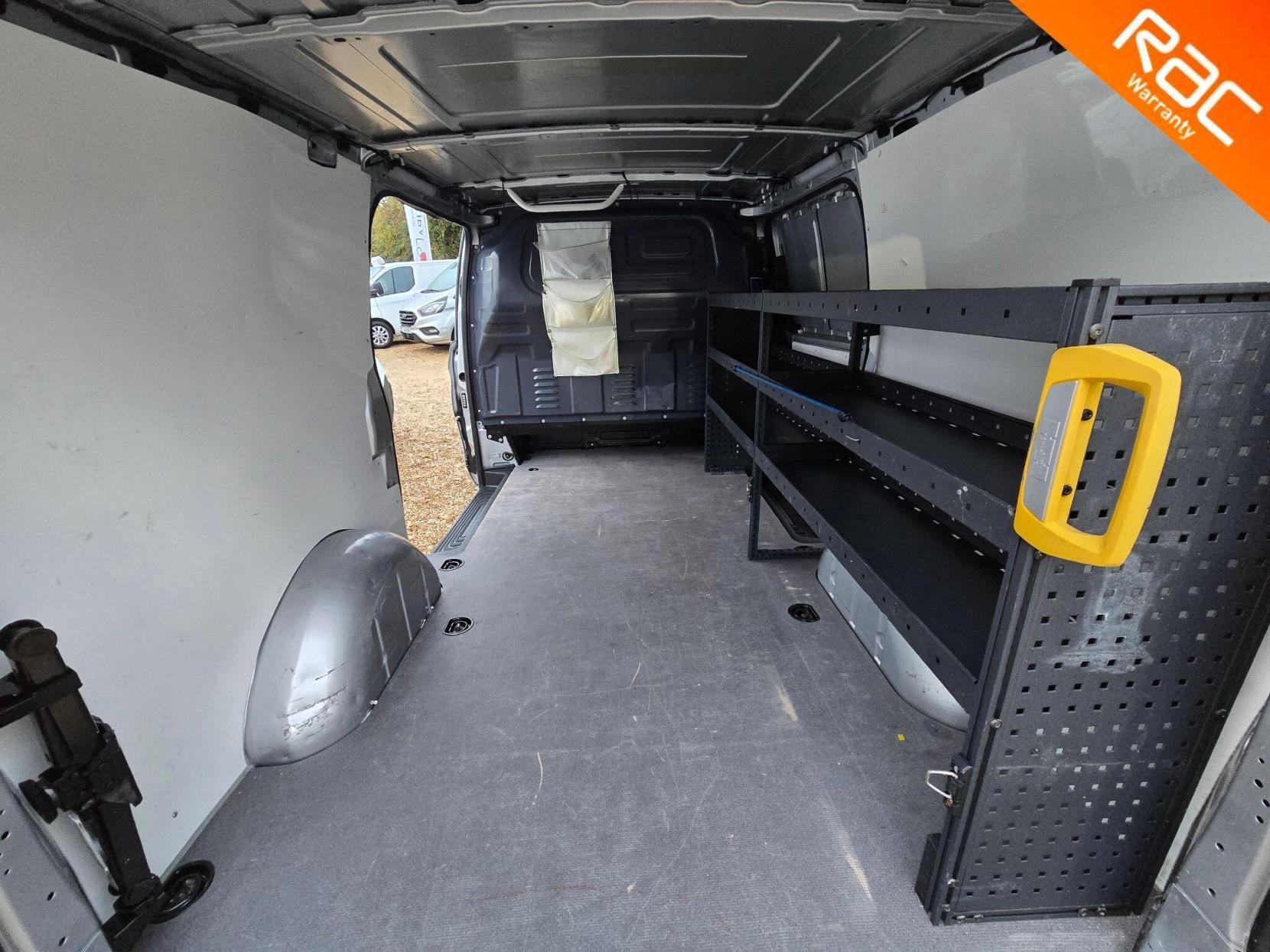 Mercedes-Benz Vito 1.6 111 CDI FWD L2 Euro 6 6dr