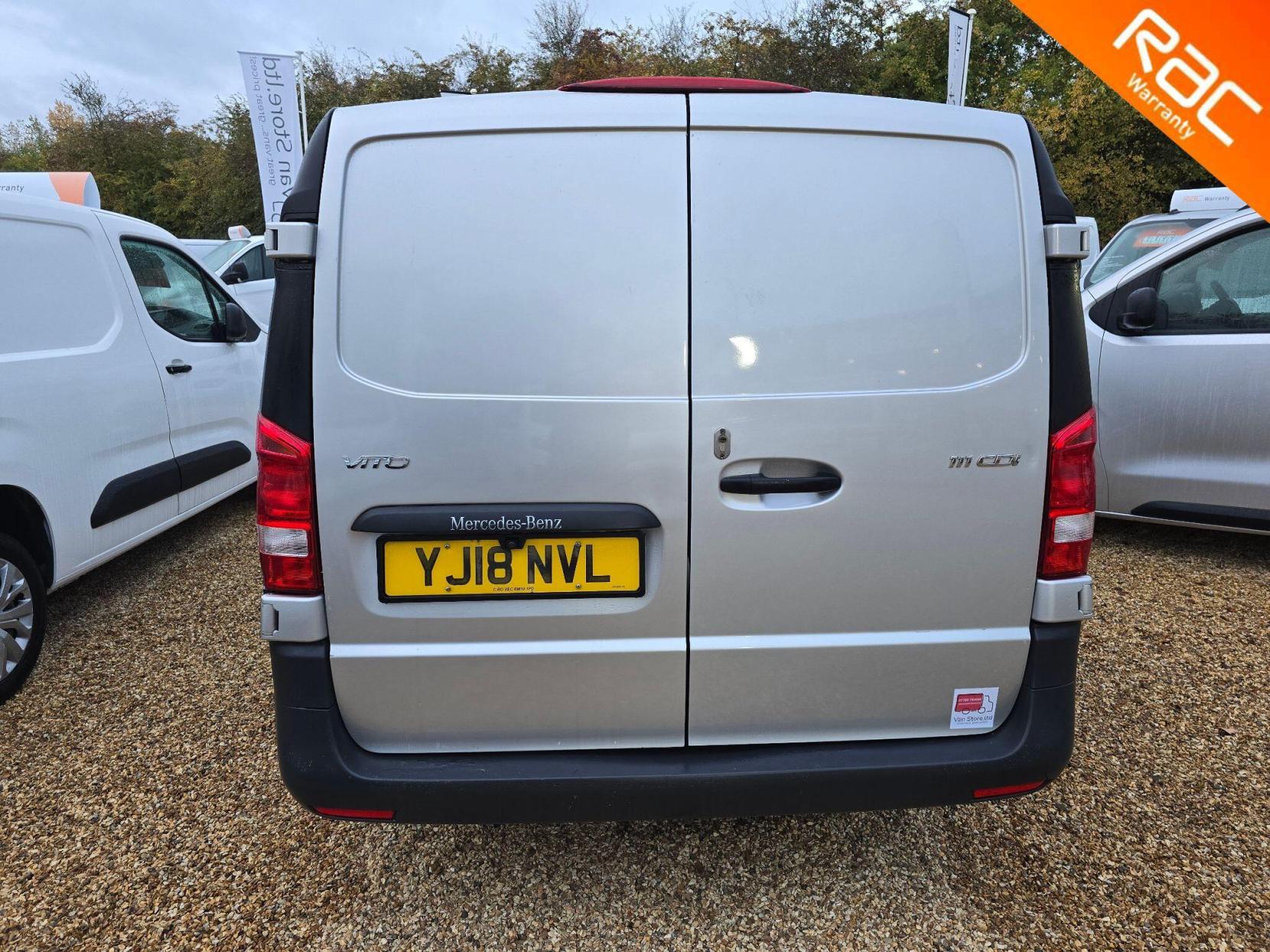 Mercedes-Benz Vito 1.6 111 CDI FWD L2 Euro 6 6dr