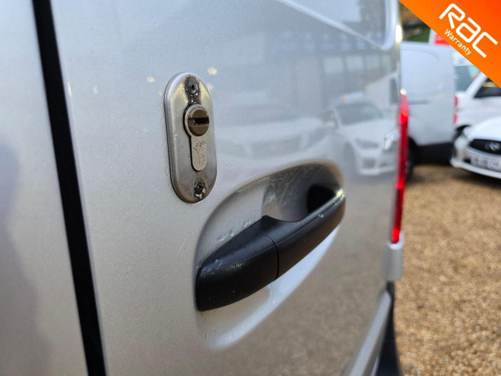 Mercedes-Benz Vito 1.6 111 CDI FWD L2 Euro 6 6dr