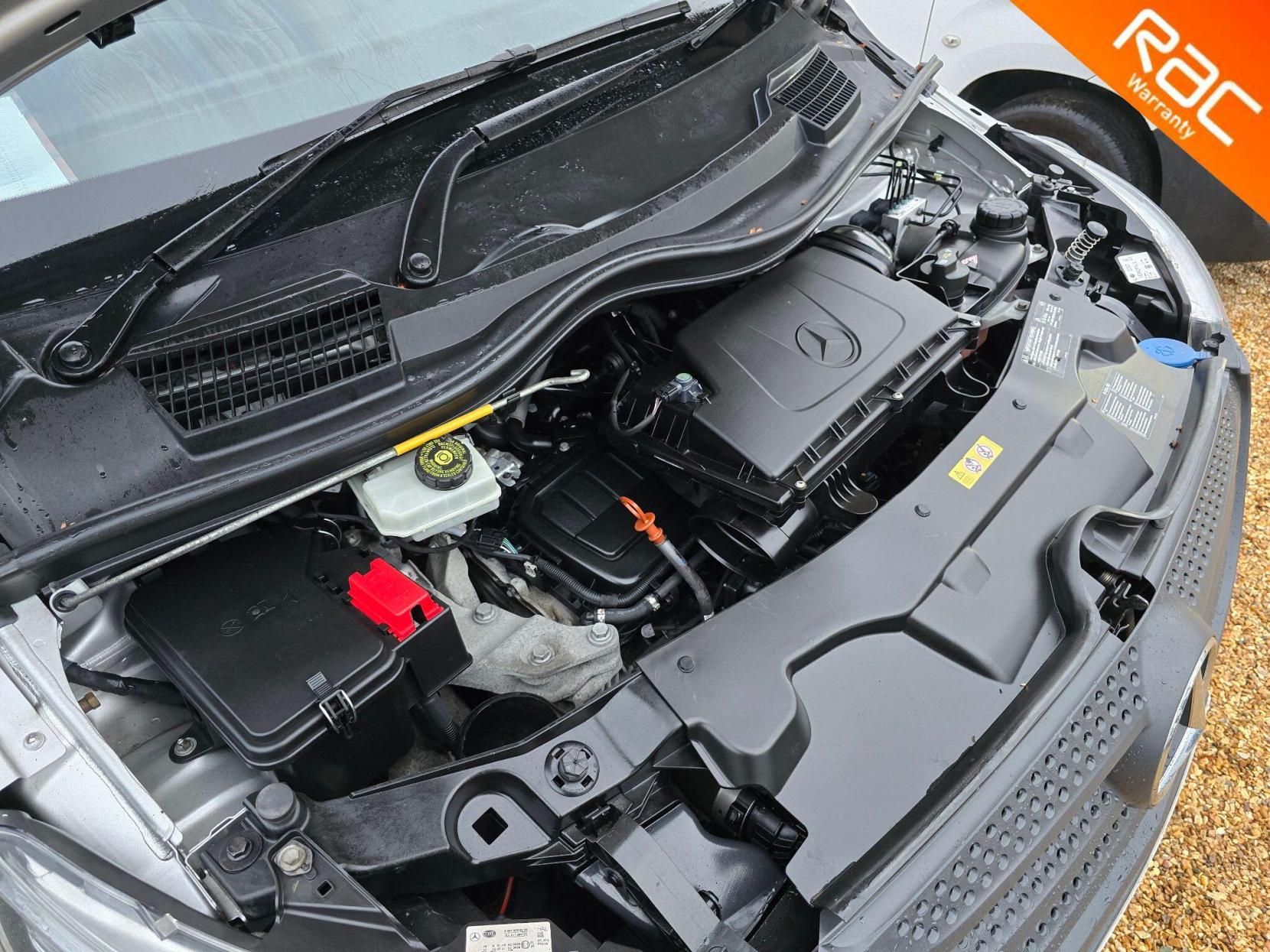 Mercedes-Benz Vito 1.6 111 CDI FWD L2 Euro 6 6dr