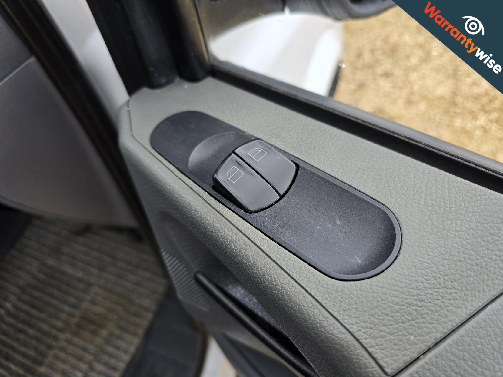 Mercedes-Benz Vito 2.1 109CDI Compact Panel Van 5dr Diesel Manual SWB (95 bhp)