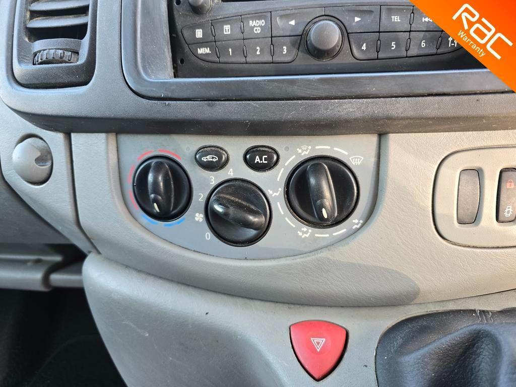 Vauxhall Vivaro 2.0 2900 CDTi FWD L1 H3 4dr