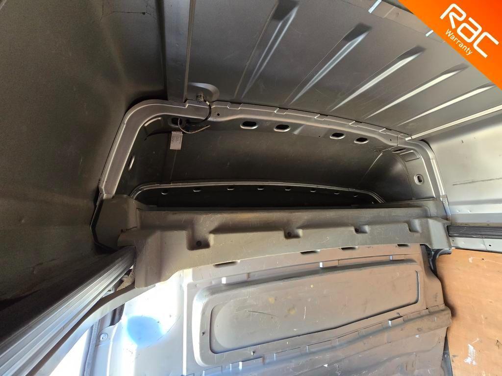 Vauxhall Vivaro 2.0 2900 CDTi FWD L1 H3 4dr