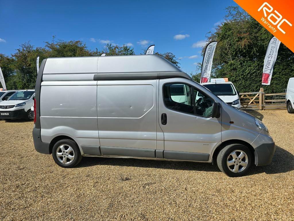 Vauxhall Vivaro 2.0 2900 CDTi FWD L1 H3 4dr