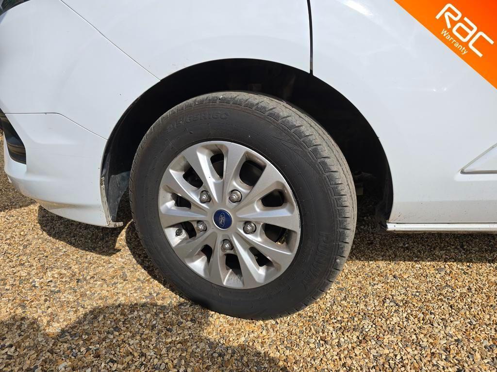 Ford Transit Custom 2.0 320 EcoBlue Limited Crew Van L2 H1 Euro 6 (s/s) 5dr (6 Seat)