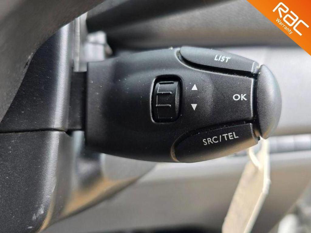 Peugeot Expert 2.0 BlueHDi 1400 Professional Premium Standard Panel Van MWB Euro 6 (s/s) 6dr