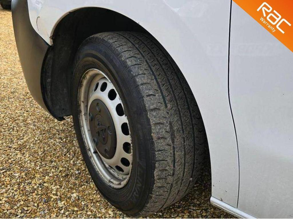 Peugeot Expert 2.0 BlueHDi 1400 Professional Premium Standard Panel Van MWB Euro 6 (s/s) 6dr