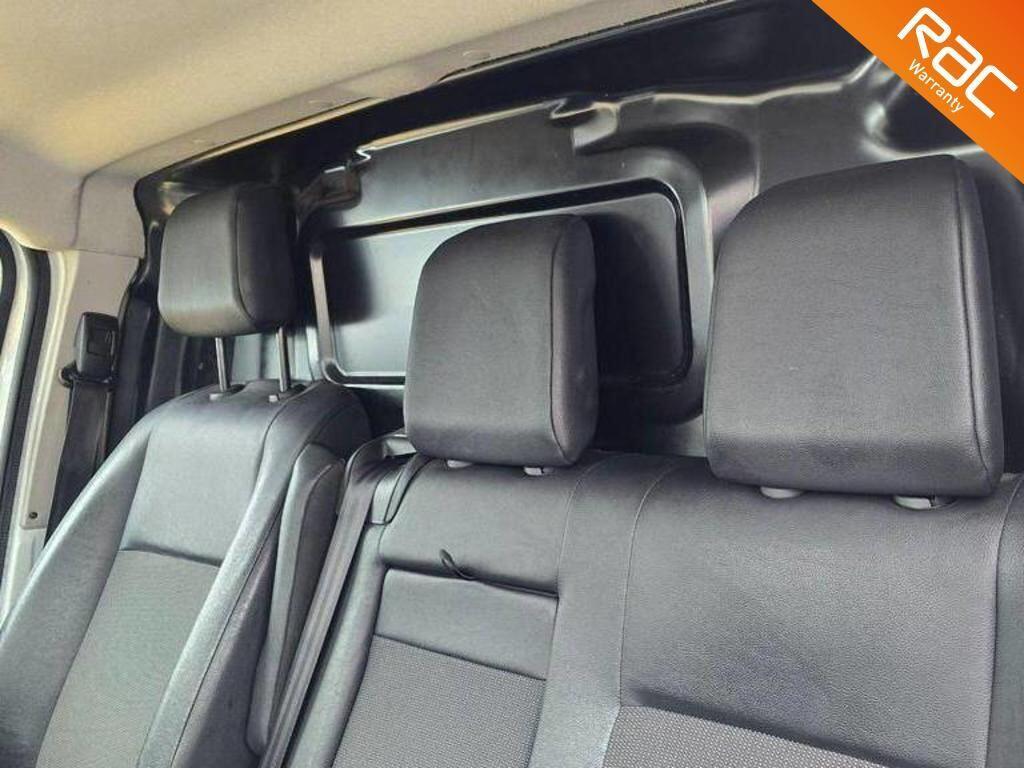 Peugeot Expert 2.0 BlueHDi 1400 Professional Premium Standard Panel Van MWB Euro 6 (s/s) 6dr