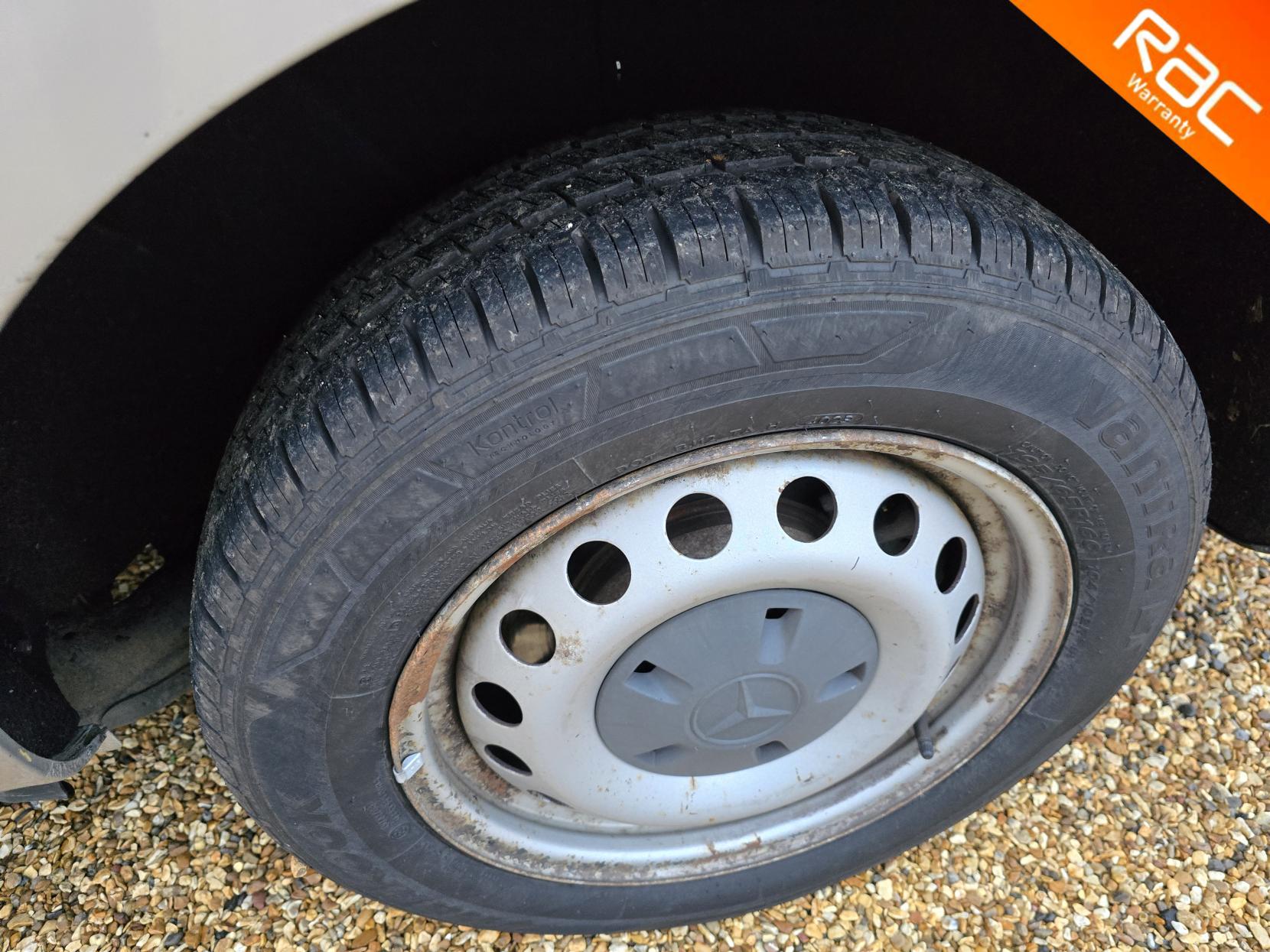 Mercedes-Benz Vito 1.6 111 CDI Panel Van 6dr Diesel Manual FWD L2 Euro 6 (114 ps)