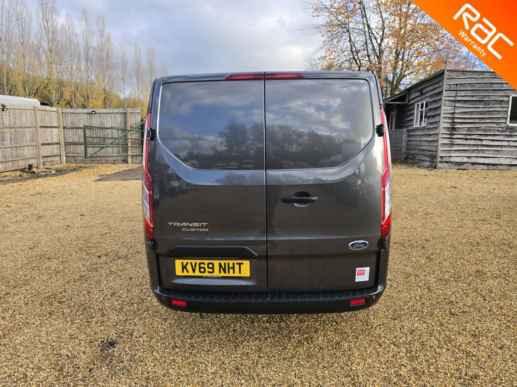 Ford Transit Custom 2.0 280 EcoBlue Trend Panel Van 5dr Diesel Manual L1 H1 Euro 6 (s/s) (105 ps)