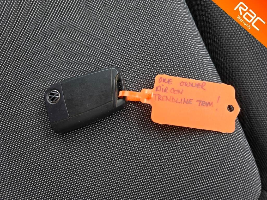 Volkswagen Crafter 2.0 TDI CR35 Trendline FWD MWB Euro 6 (s/s) 5dr