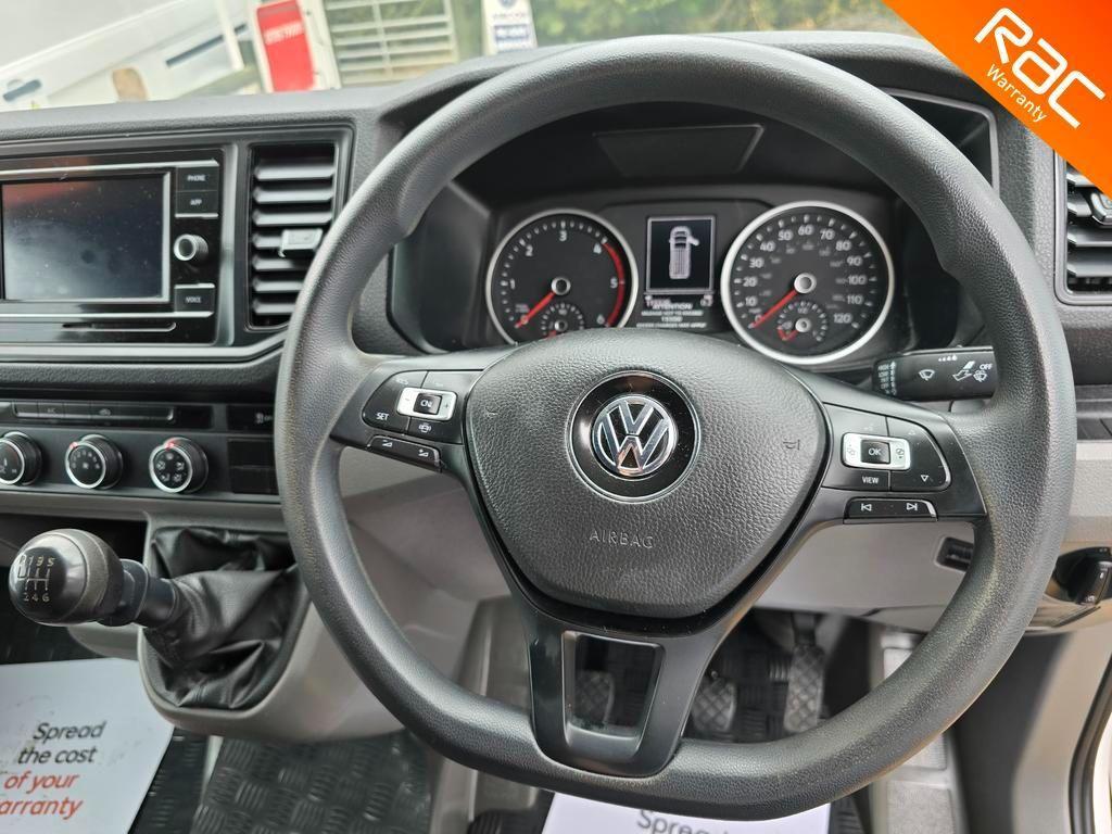 Volkswagen Crafter 2.0 TDI CR35 Trendline FWD MWB Euro 6 (s/s) 5dr