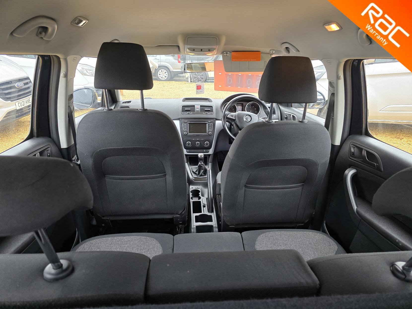 Skoda Yeti 1.6 TDI GreenLine II S SUV 5dr Diesel Manual Euro 5 (s/s) (105 ps)