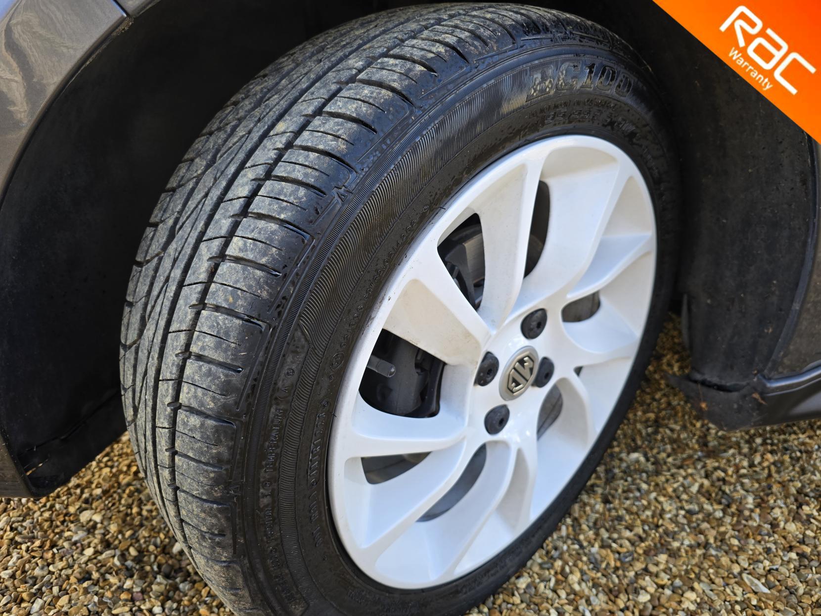 MG MG3 1.5 VTi-TECH 3Form Sport Hatchback 5dr Petrol Manual Euro 5 (106 ps)