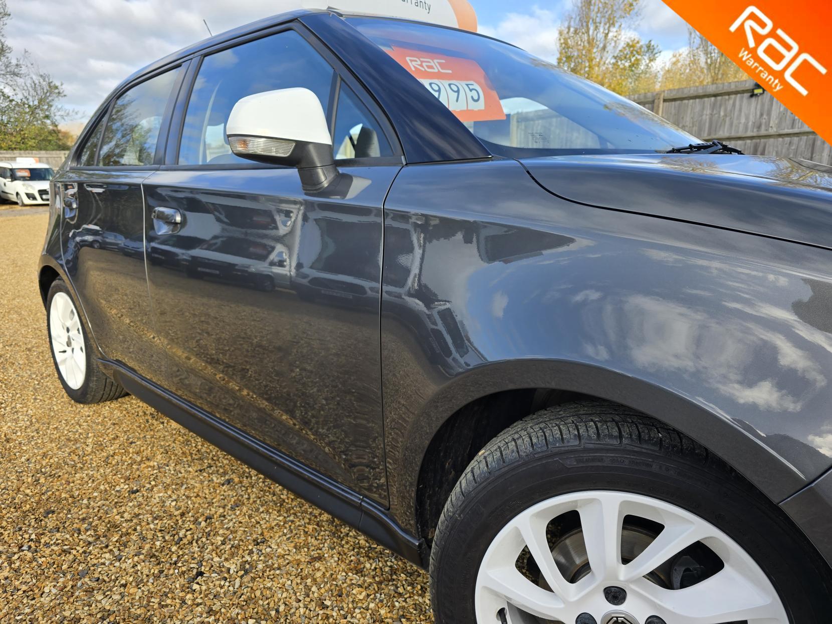 MG MG3 1.5 VTi-TECH 3Form Sport Hatchback 5dr Petrol Manual Euro 5 (106 ps)