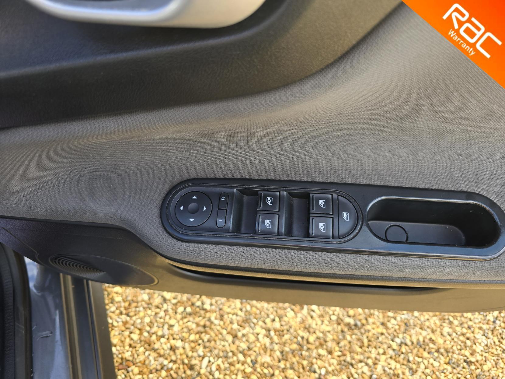 MG MG3 1.5 VTi-TECH 3Form Sport Hatchback 5dr Petrol Manual Euro 5 (106 ps)