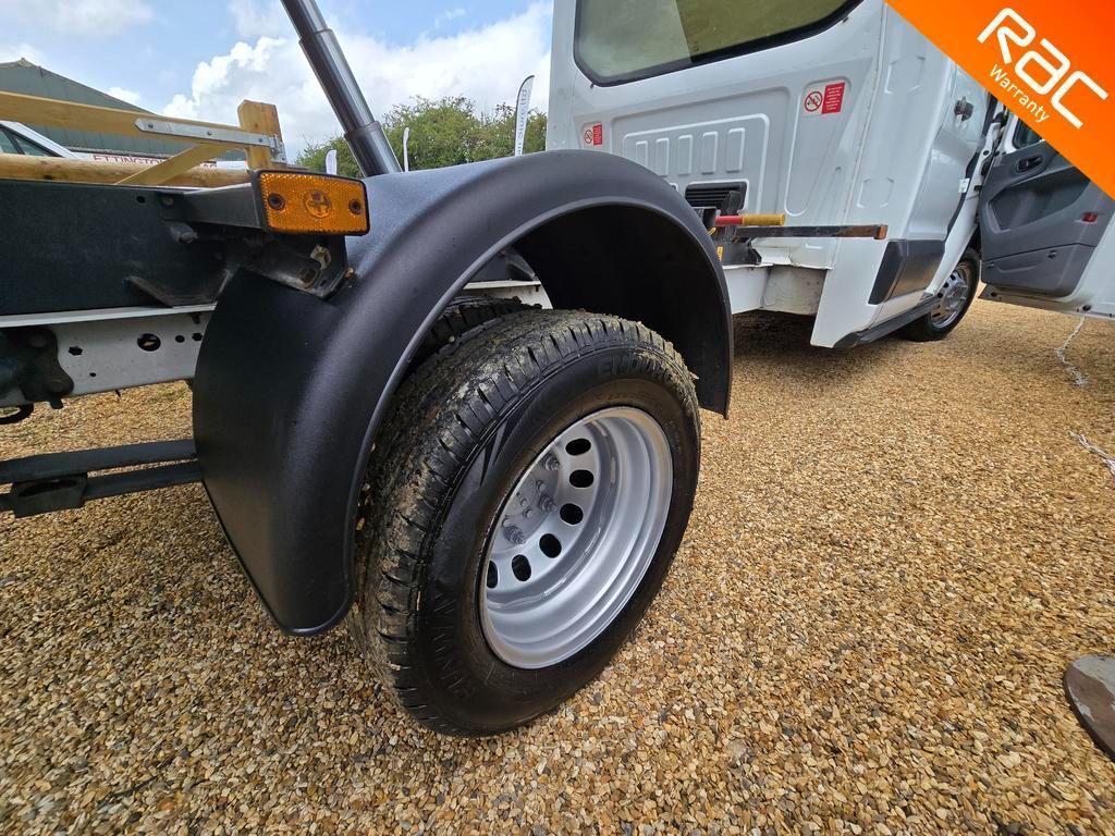 Ford Transit 2.0 350 EcoBlue RWD L3 H1 Euro 6 4dr (DRW)